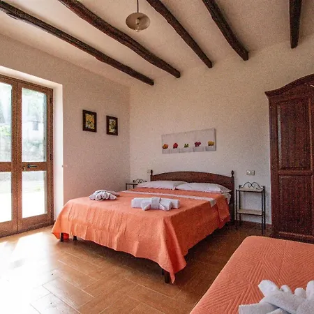 Diana Bed & Breakfast *